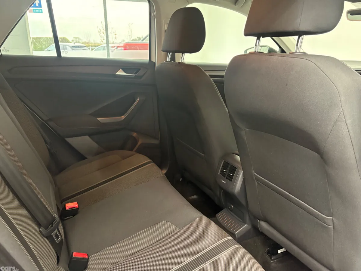 Volkswagen T-Roc SUV, Petrol, 2019, White