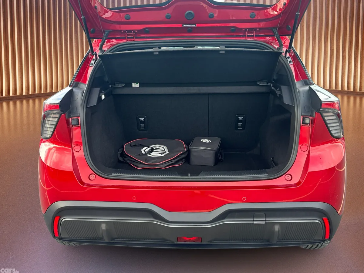 MG MG4 Hatchback, Electric, 2023, Red