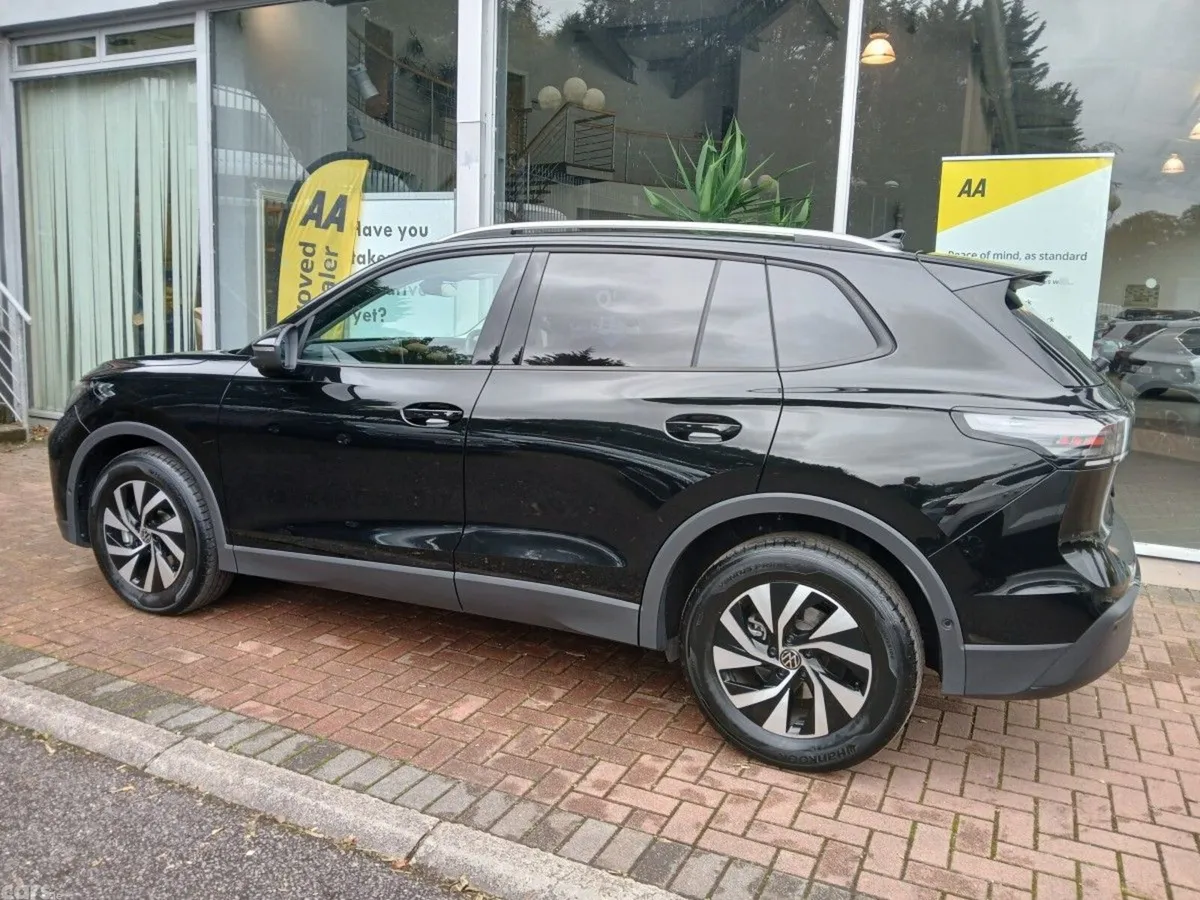 Volkswagen Tiguan SUV, Diesel, 2026, Black