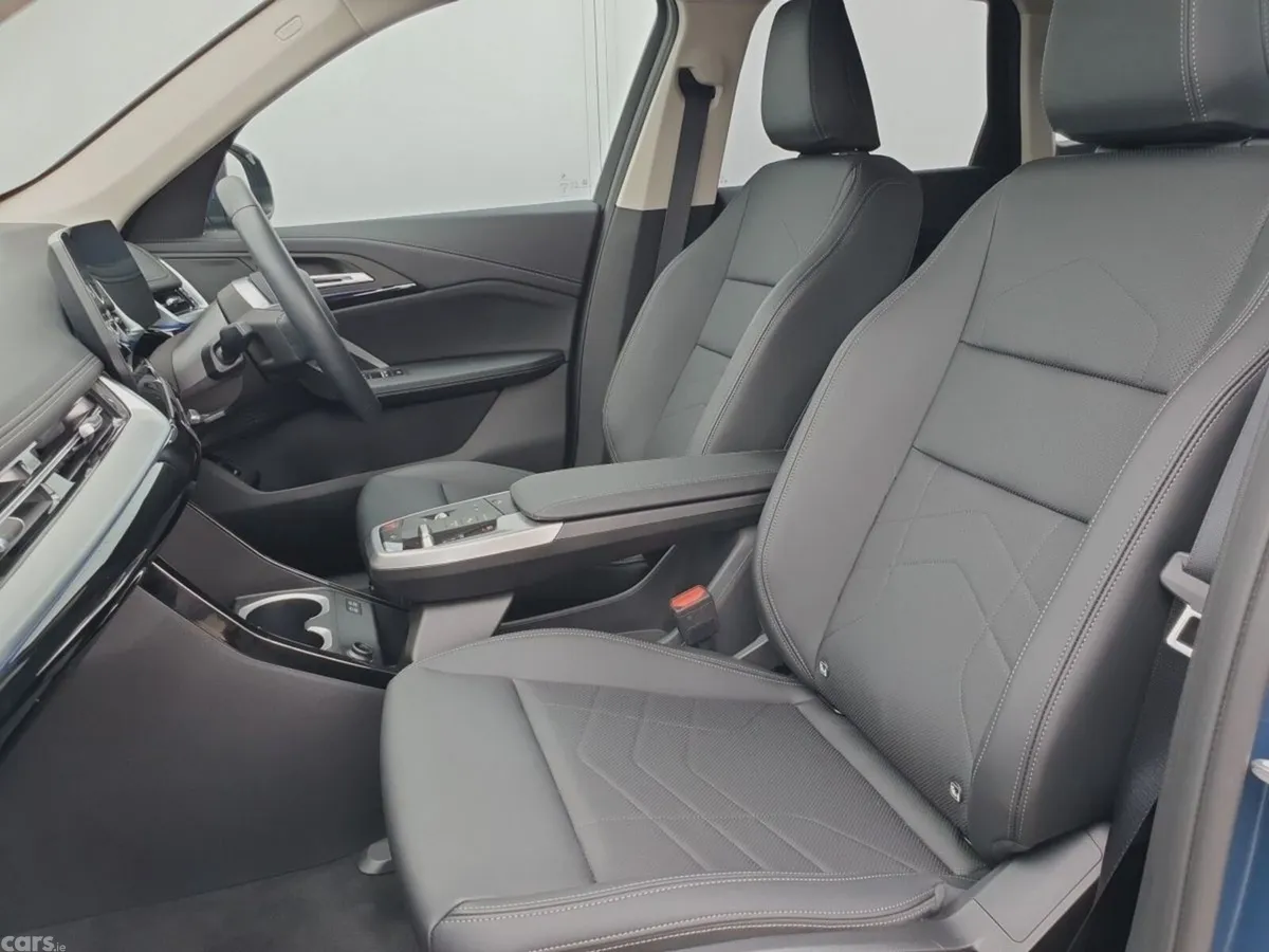 BMW iX1 SUV, Electric, 2026, Blue