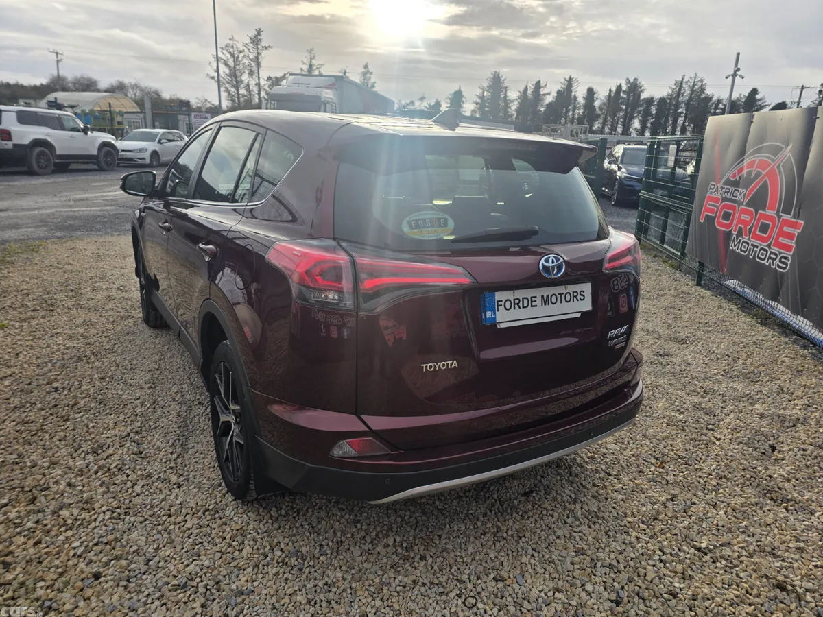 Toyota RAV4 SUV, Petrol Hybrid, 2016, Red