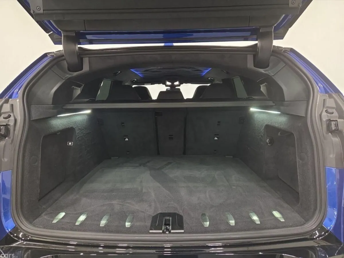 BMW XM SUV, Petrol Plug-in Hybrid, 2025, Blue