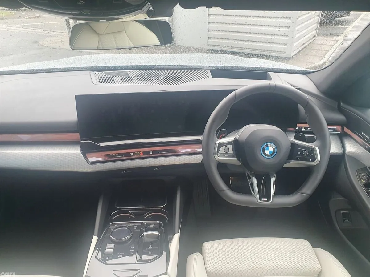 BMW 5-Series Saloon, Petrol Plug-in Hybrid, 2026, Grey