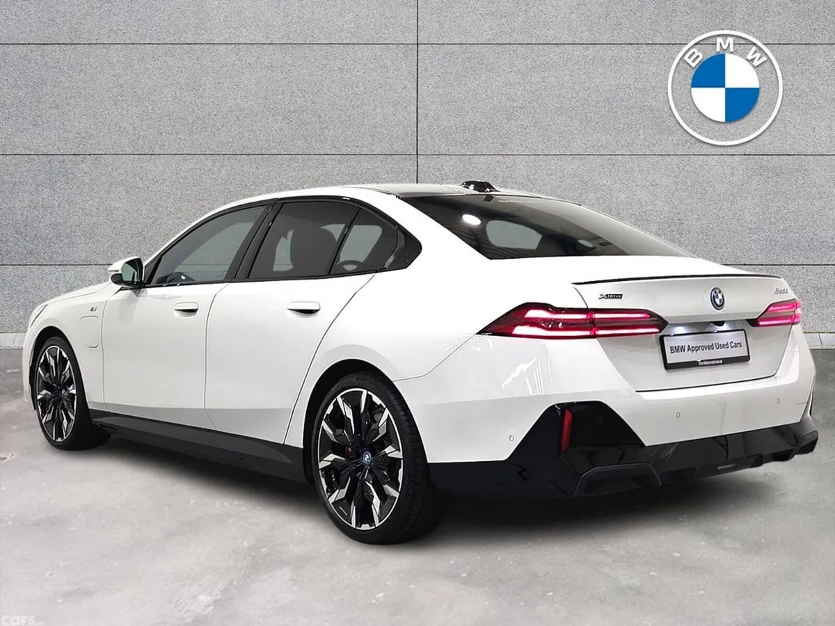 BMW 5-Series Saloon, Petrol Plug-in Hybrid, 2024, White