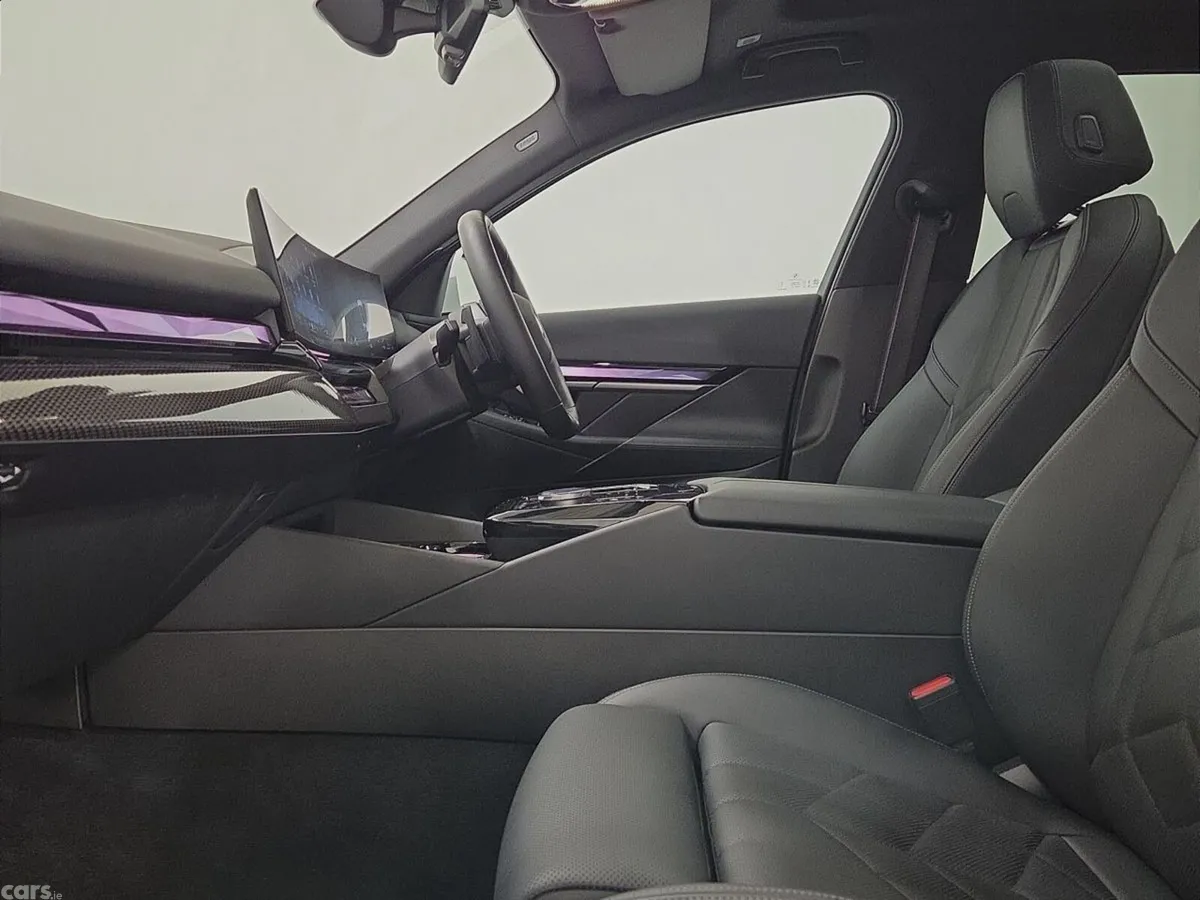 BMW 5-Series Saloon, Petrol Plug-in Hybrid, 2024, White