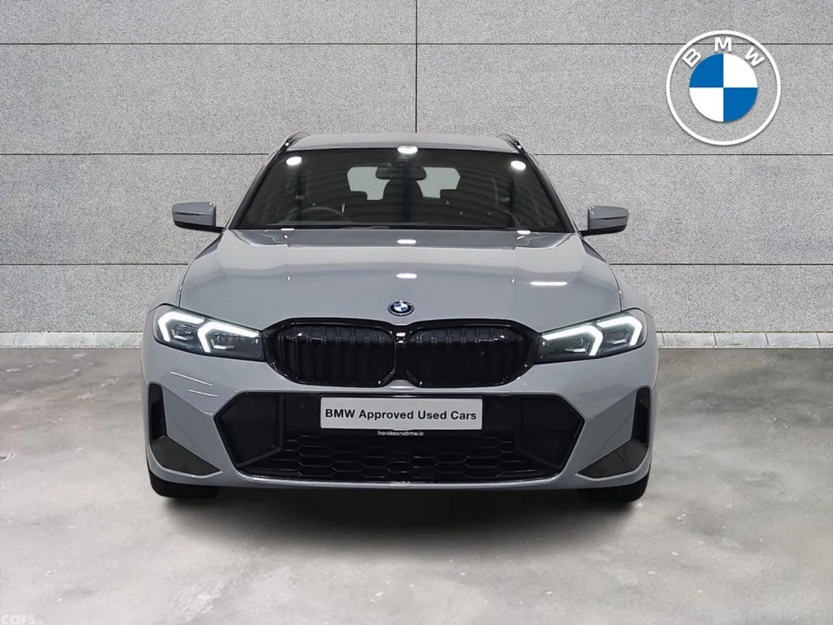 BMW 3-Series Estate, Petrol Plug-in Hybrid, 2024, Grey