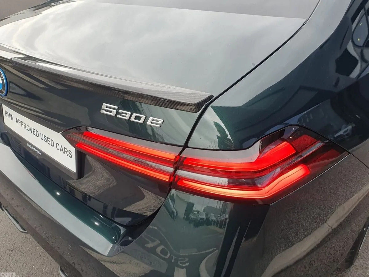 BMW 5-Series Saloon, Petrol Plug-in Hybrid, 2026, Green