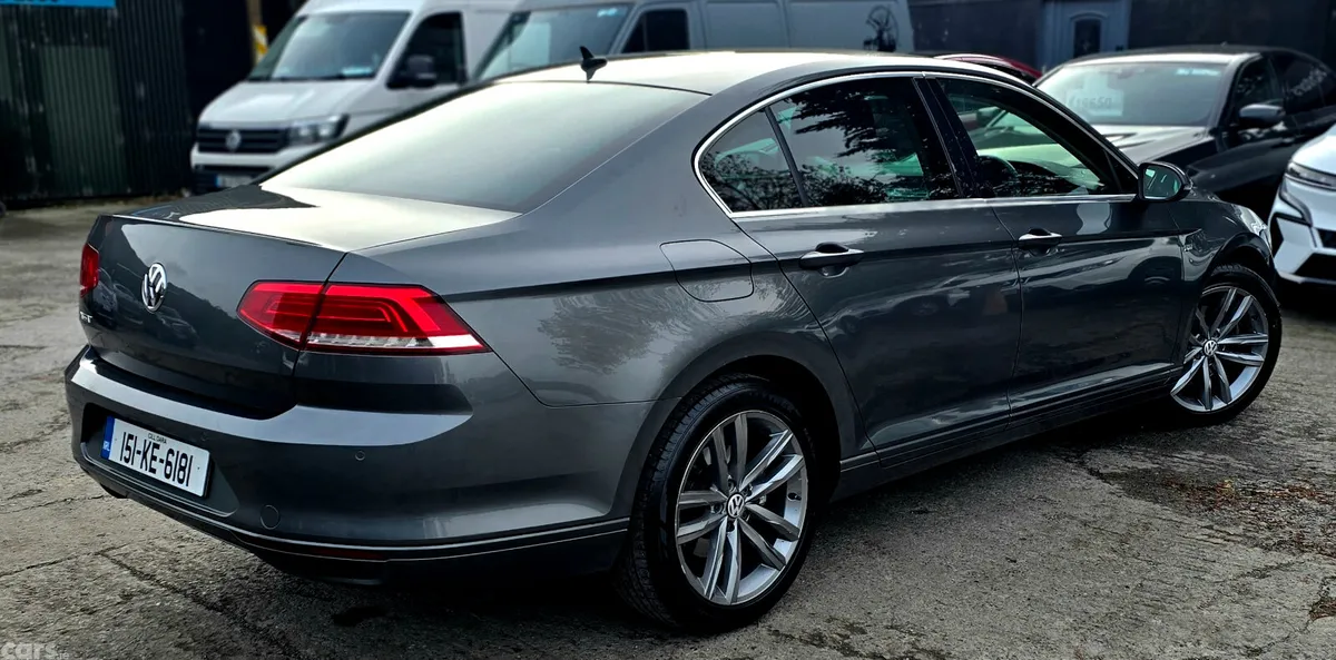 Volkswagen Passat Saloon, Diesel, 2015, Grey