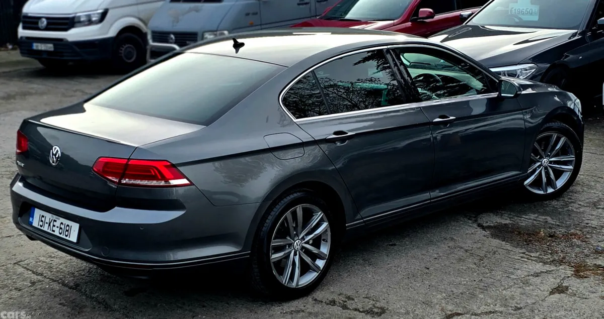 Volkswagen Passat Saloon, Diesel, 2015, Grey
