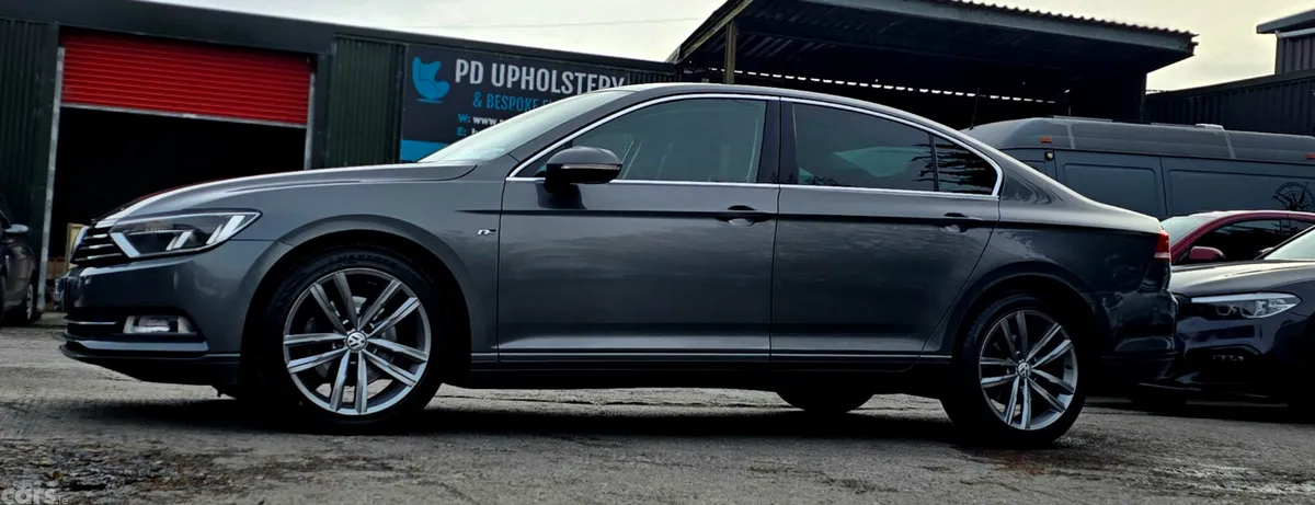 Volkswagen Passat Saloon, Diesel, 2015, Grey