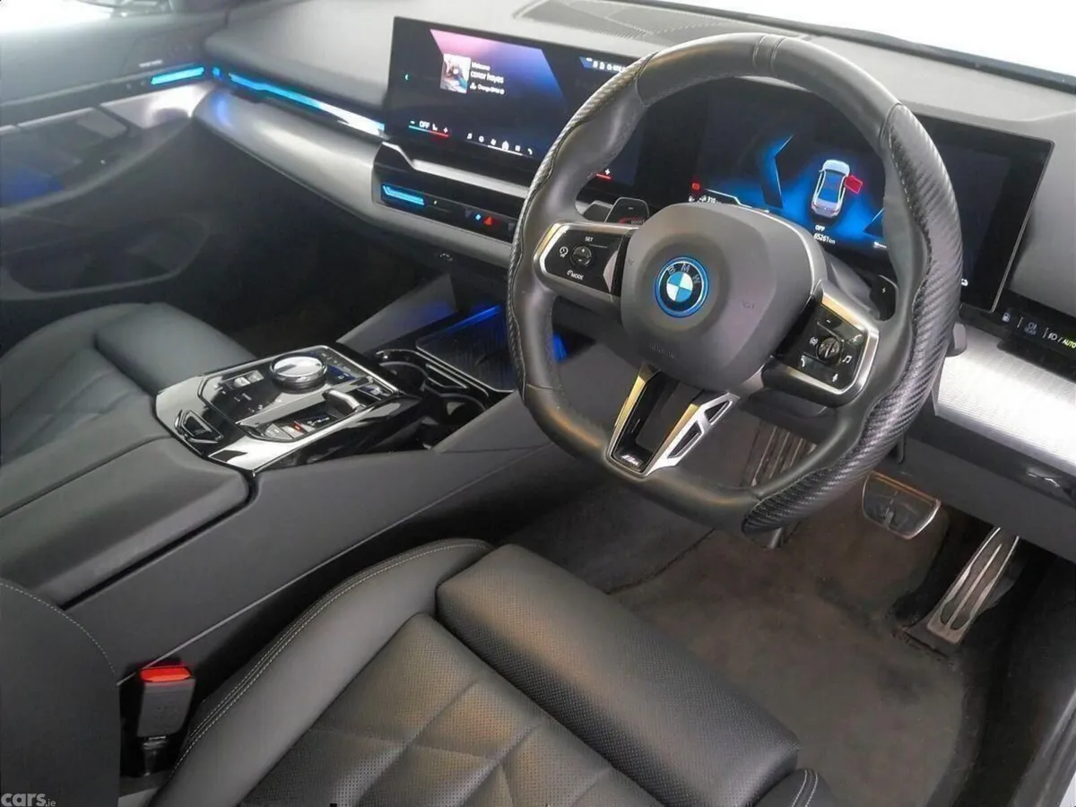 BMW 5-Series Saloon, Petrol Plug-in Hybrid, 2024, Grey