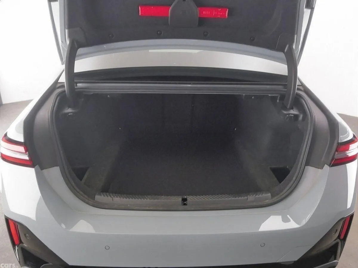 BMW 5-Series Saloon, Petrol Plug-in Hybrid, 2024, Grey