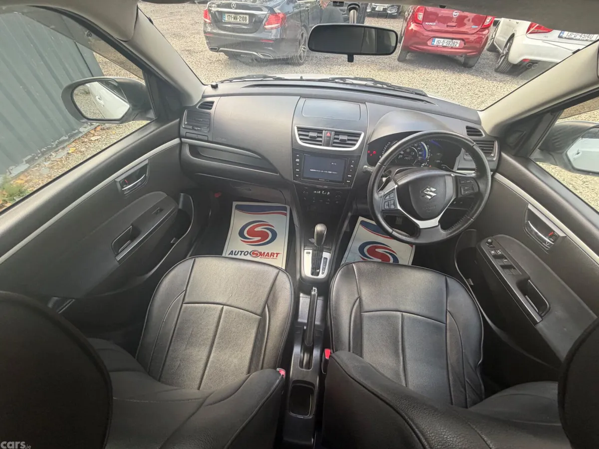 Suzuki Swift Hatchback, Petrol, 2015, White