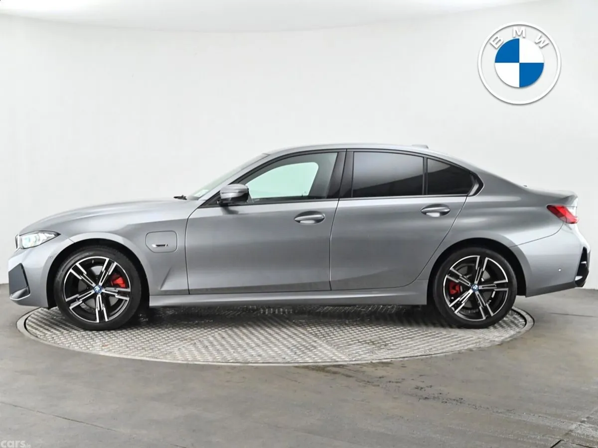 BMW 3-Series Saloon, Petrol Plug-in Hybrid, 2023, Grey