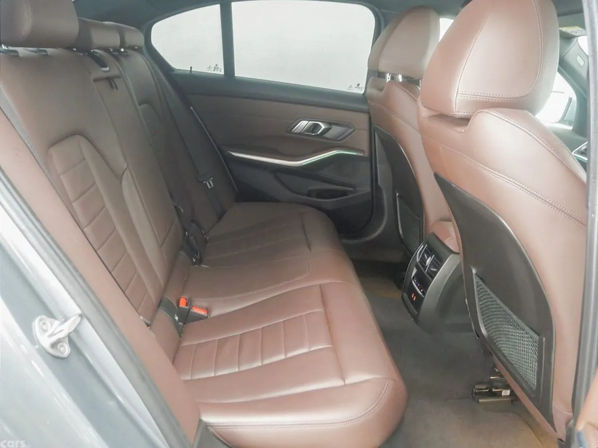 BMW 3-Series Saloon, Petrol Plug-in Hybrid, 2023, Grey