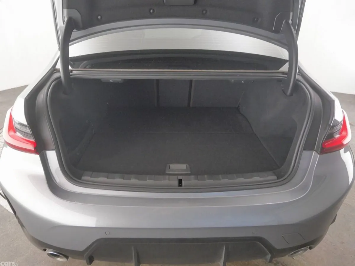 BMW 3-Series Saloon, Petrol Plug-in Hybrid, 2023, Grey