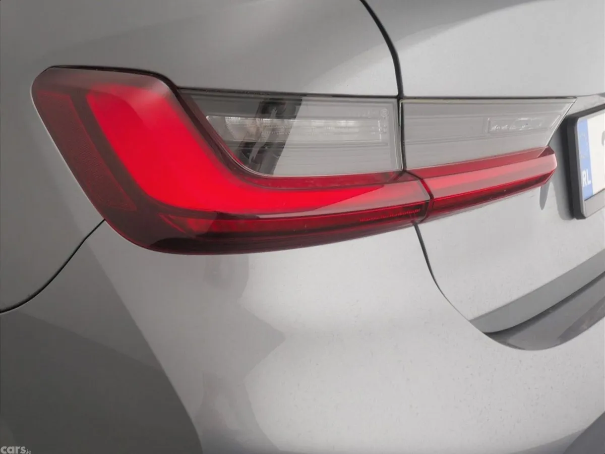 BMW 3-Series Saloon, Petrol Plug-in Hybrid, 2023, Grey