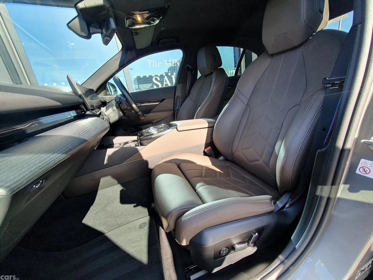 BMW 5-Series Saloon, Petrol Plug-in Hybrid, 2024, Grey