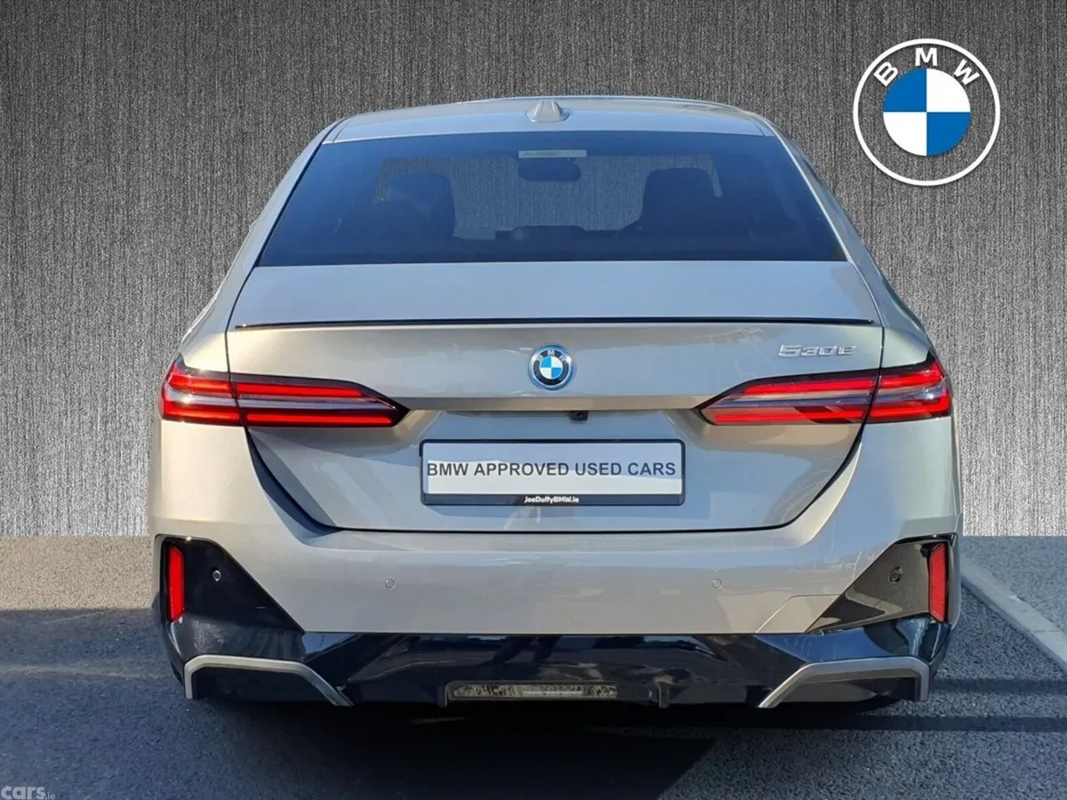 BMW 5-Series Saloon, Petrol Plug-in Hybrid, 2024, Grey