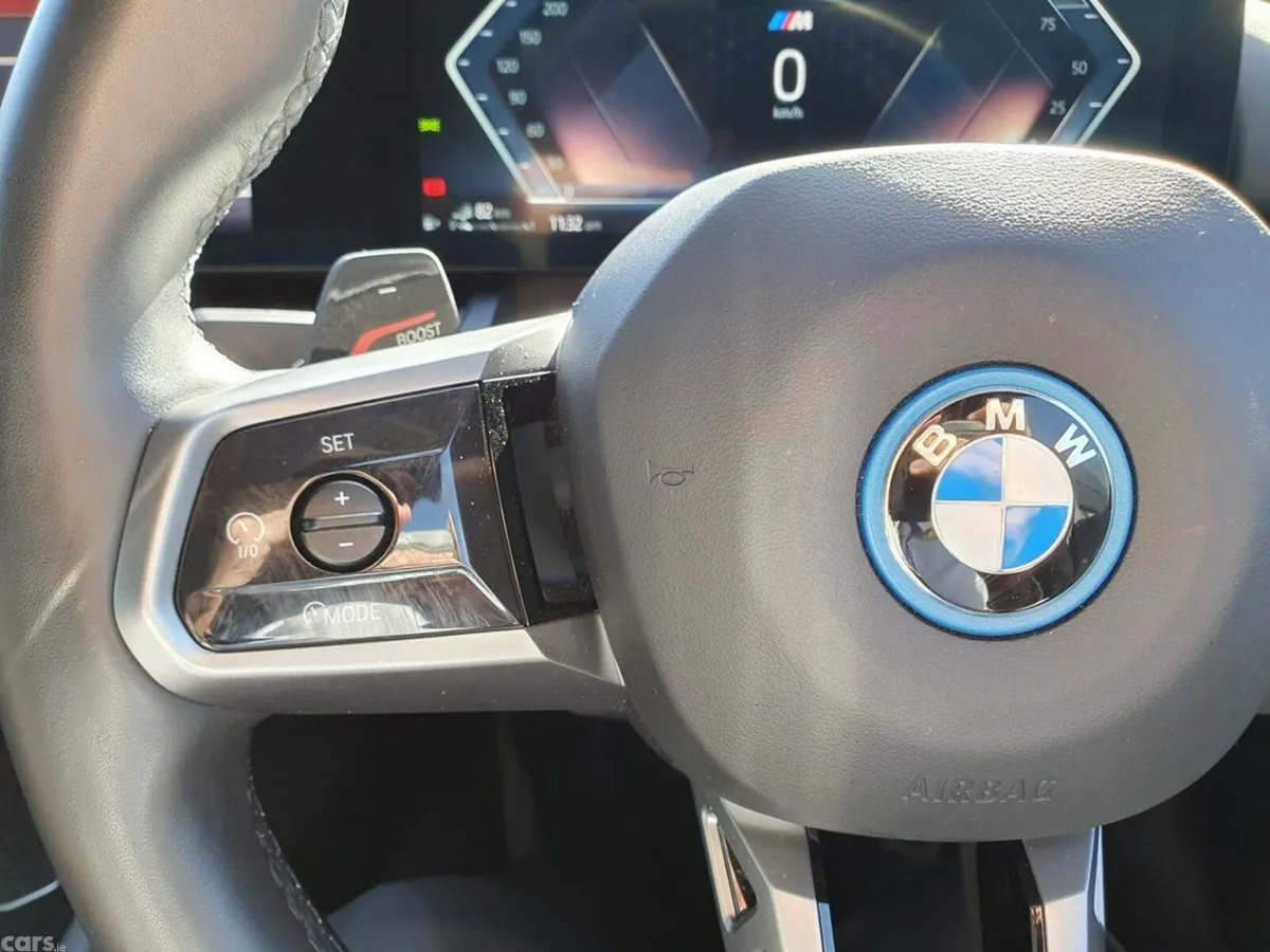 BMW 5-Series Saloon, Petrol Plug-in Hybrid, 2024, Grey