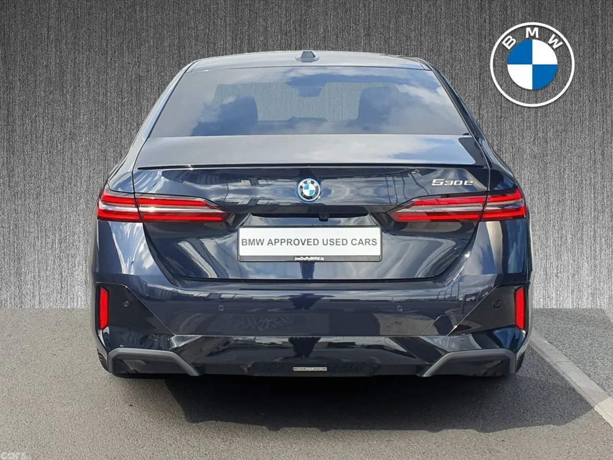 BMW 5-Series Saloon, Petrol Plug-in Hybrid, 2026, Black