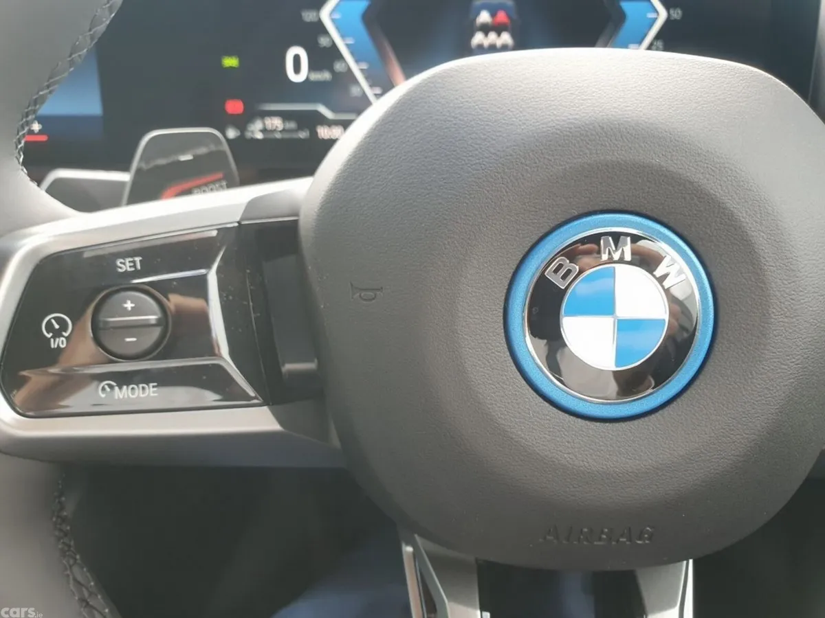 BMW 5-Series Saloon, Petrol Plug-in Hybrid, 2026, Black