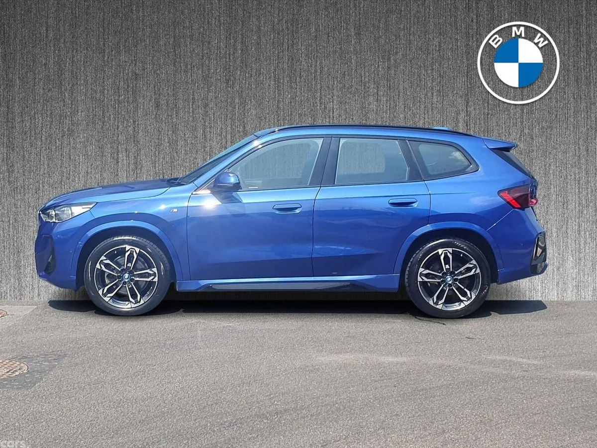 BMW iX1 SUV, Electric, 2023, Blue
