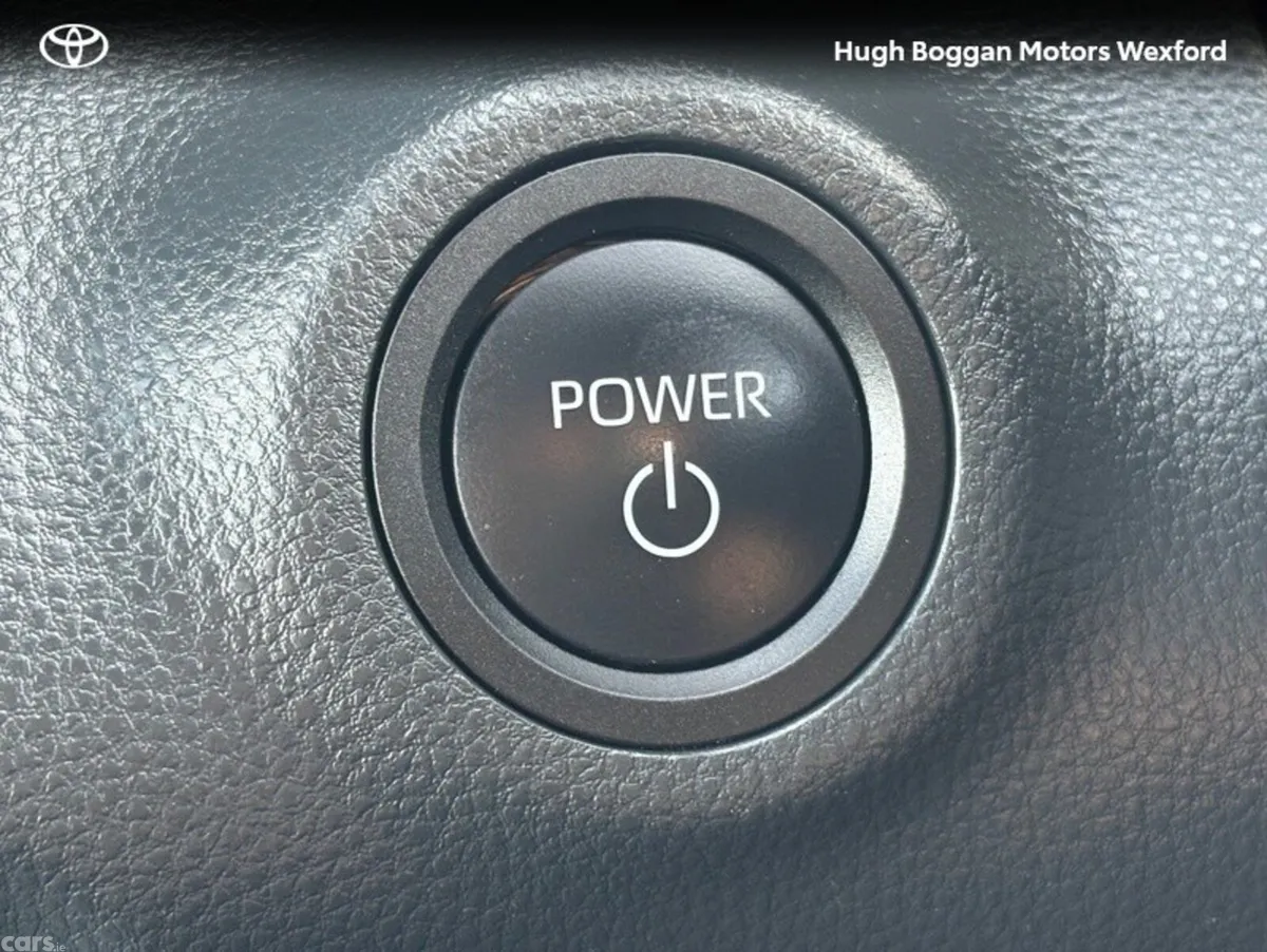 Toyota Yaris Hatchback, Petrol Hybrid, 2026, Red