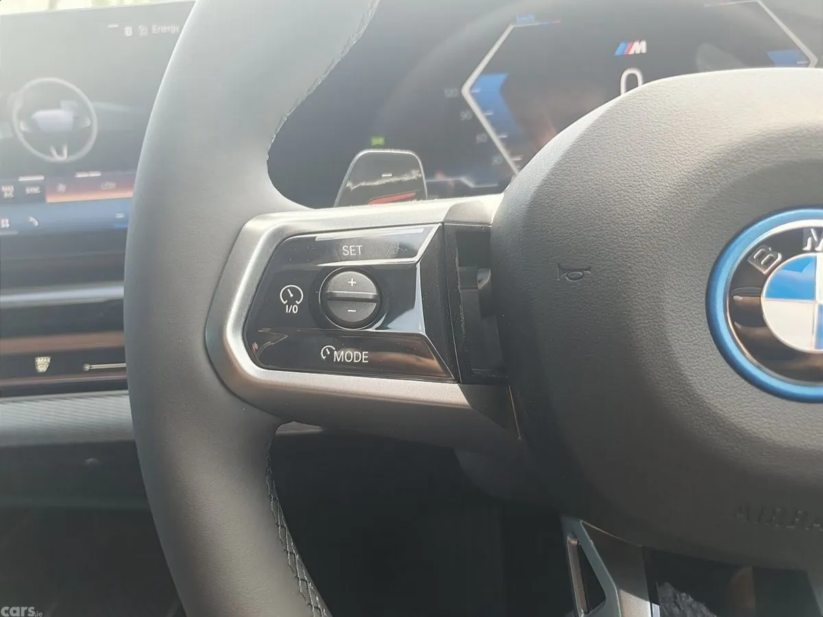 BMW 5-Series Saloon, Petrol Plug-in Hybrid, 2026, Blue