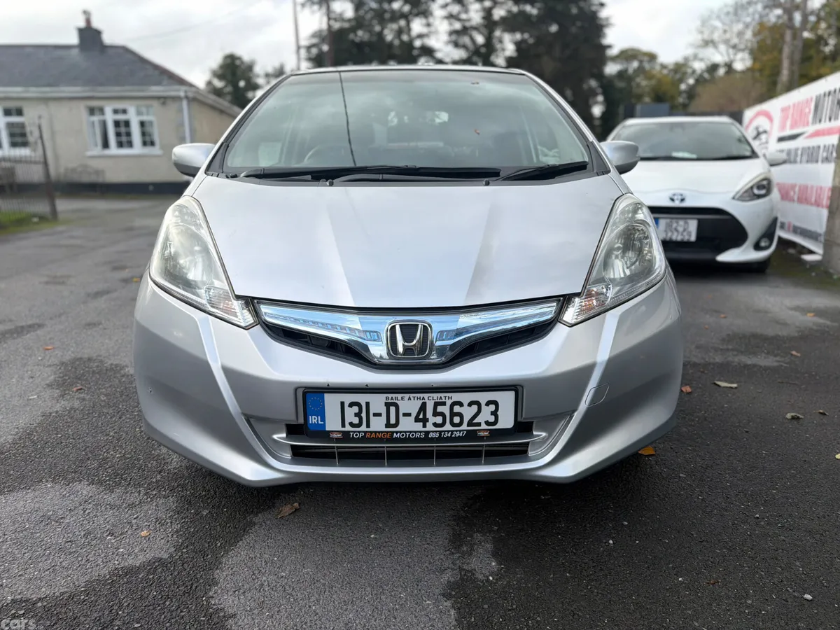Honda Fit Hatchback, Petrol Hybrid, 2013, Silver