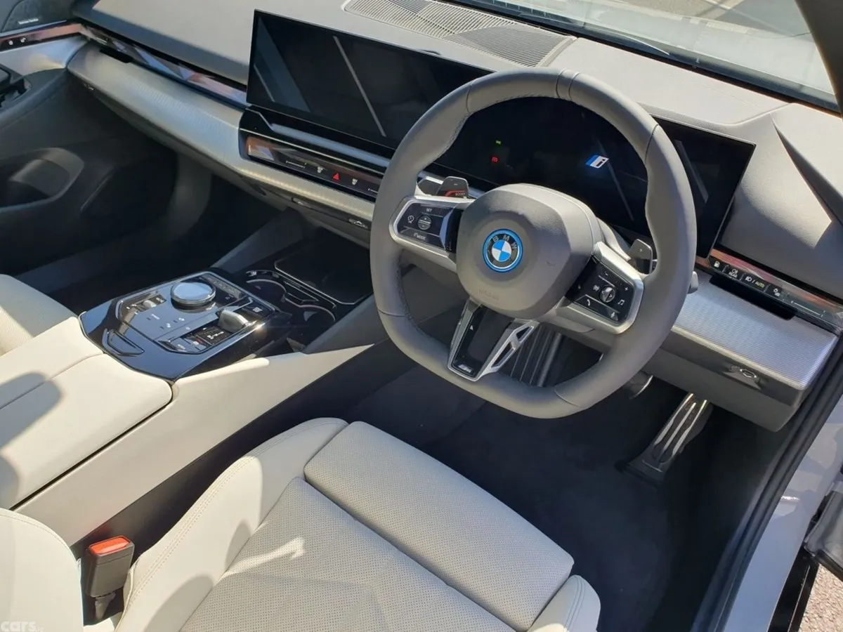 BMW 5-Series Saloon, Petrol Plug-in Hybrid, 2026, Grey
