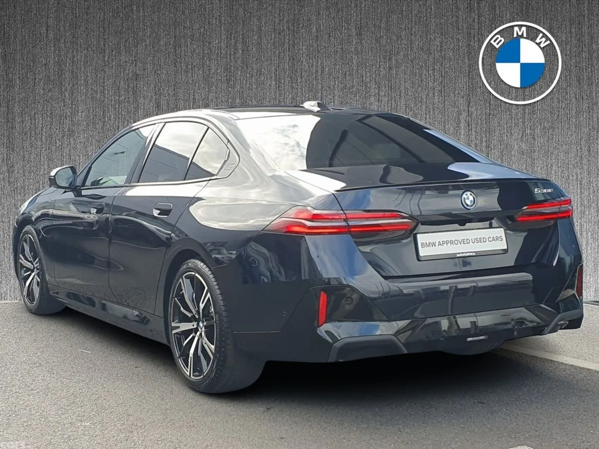 BMW 5-Series Saloon, Petrol Plug-in Hybrid, 2026, Black
