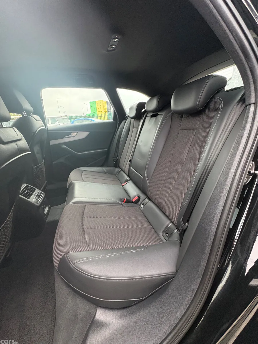 Audi A4 Estate, Petrol, 2017, Black