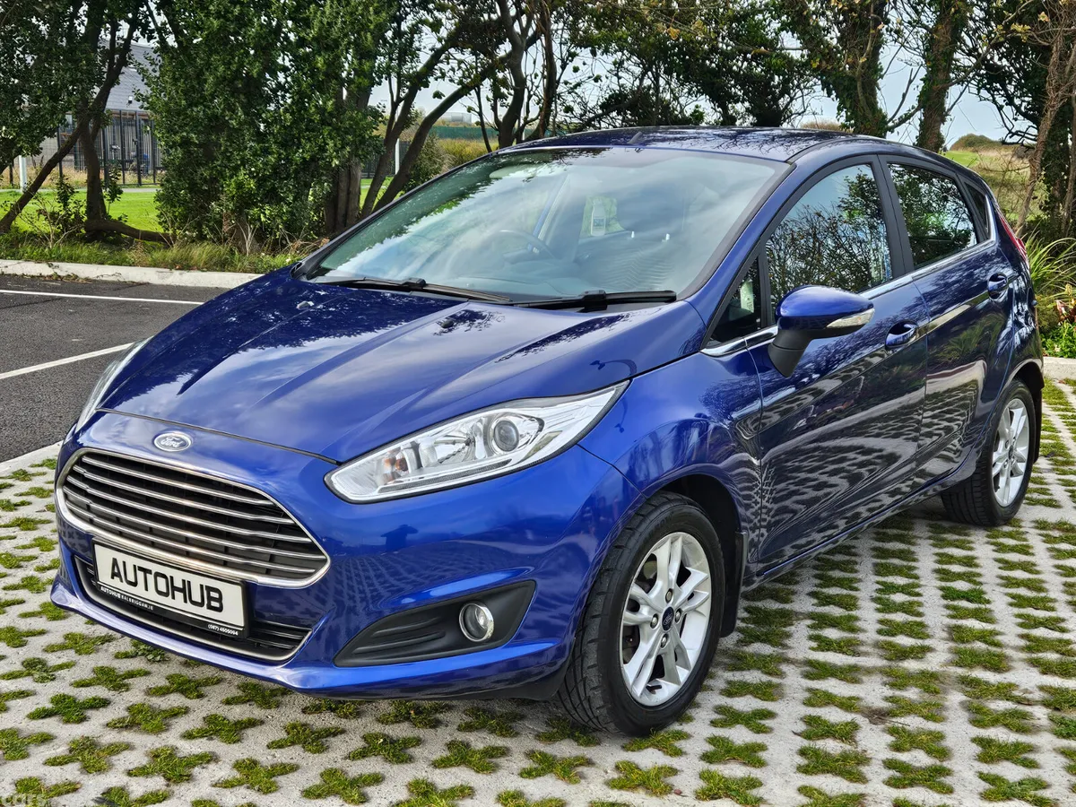 Ford Fiesta Hatchback, Petrol, 2016, Blue