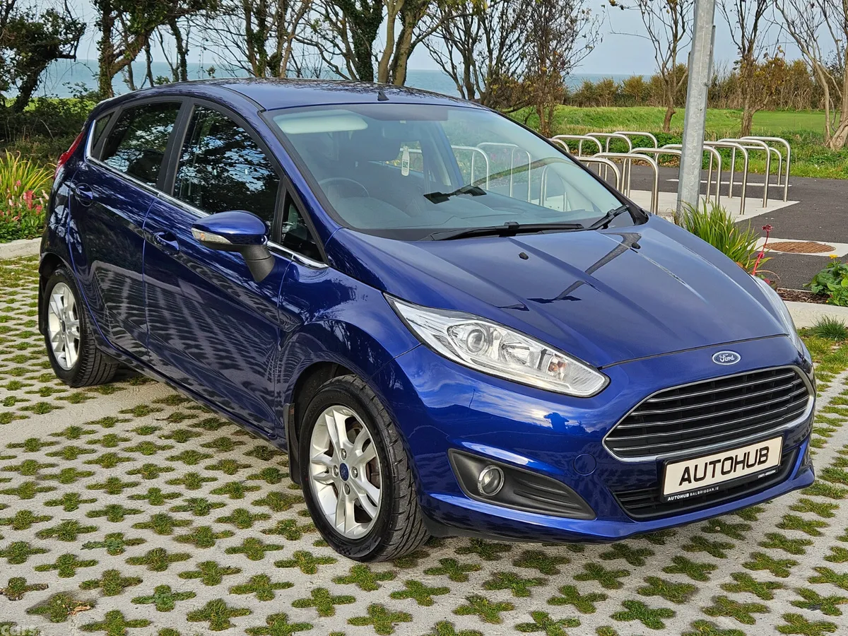 Ford Fiesta Hatchback, Petrol, 2016, Blue