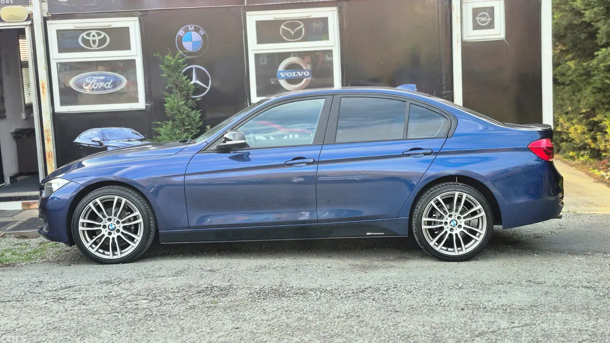 BMW 3-Series Saloon, Diesel, 2015, Blue