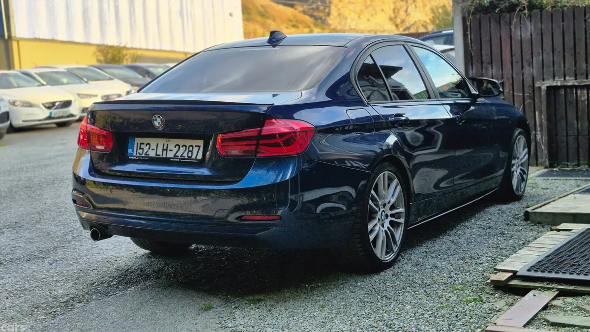BMW 3-Series Saloon, Diesel, 2015, Blue