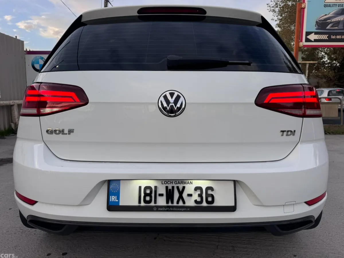 Volkswagen Golf Estate, Diesel, 2018, White