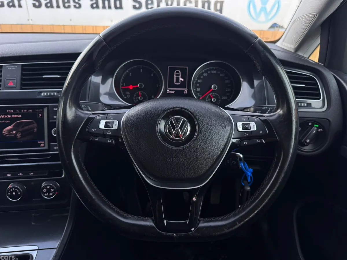 Volkswagen Golf Estate, Diesel, 2018, White