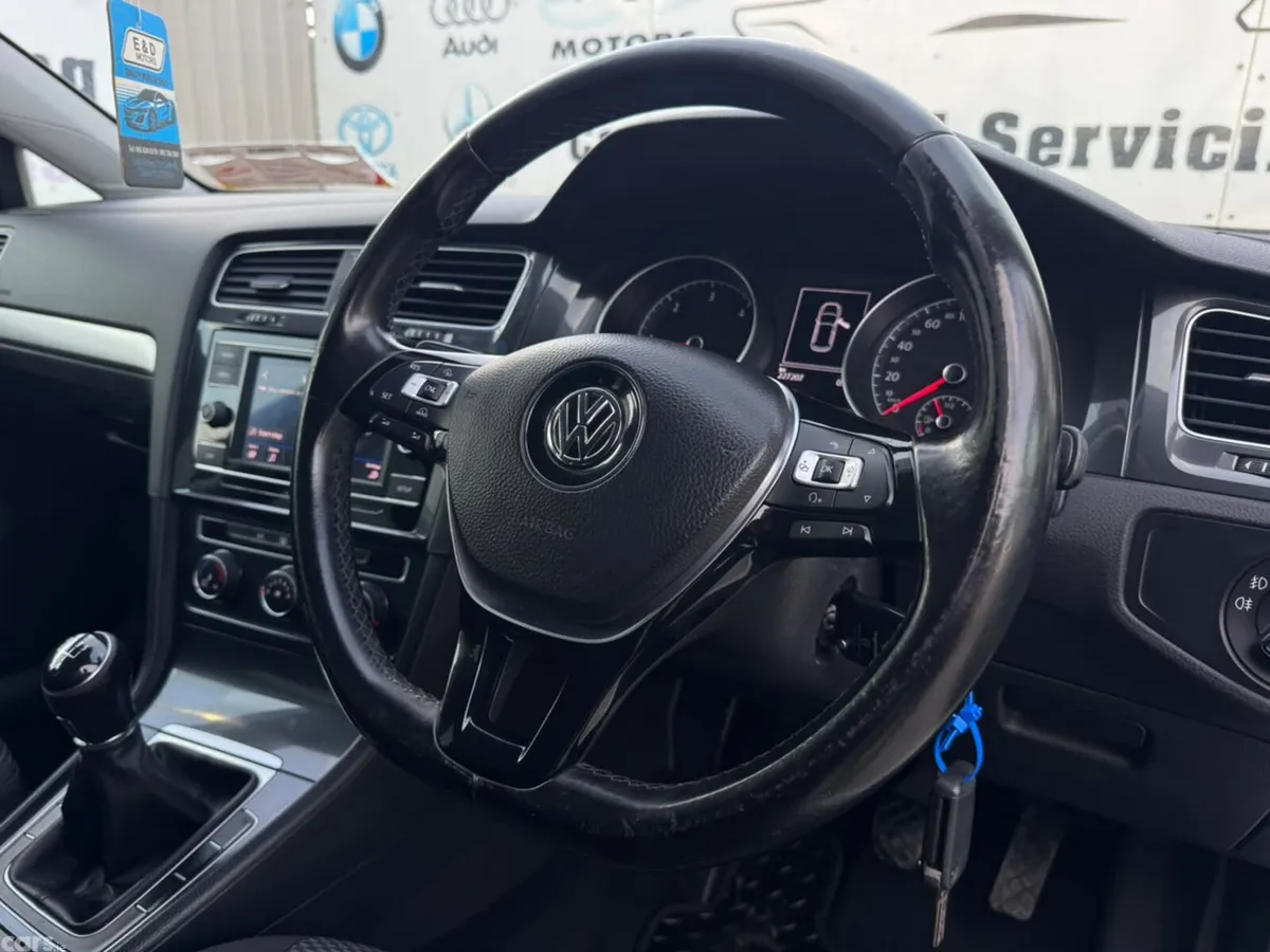 Volkswagen Golf Estate, Diesel, 2018, White