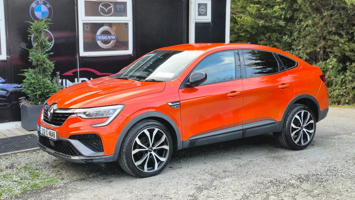 Renault Arkana Hatchback, Petrol, 2021, Orange
