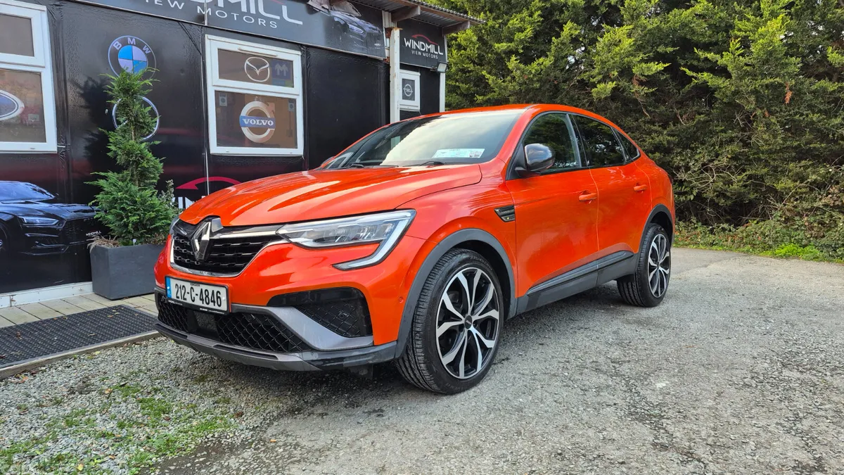 Renault Arkana Hatchback, Petrol, 2021, Orange
