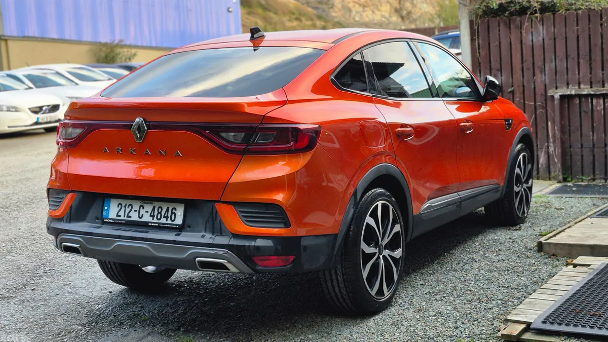 Renault Arkana Hatchback, Petrol, 2021, Orange
