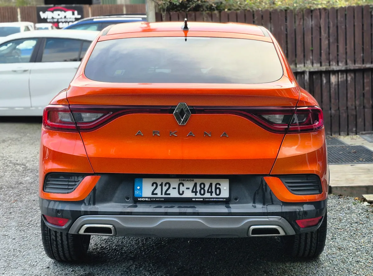 Renault Arkana Hatchback, Petrol, 2021, Orange