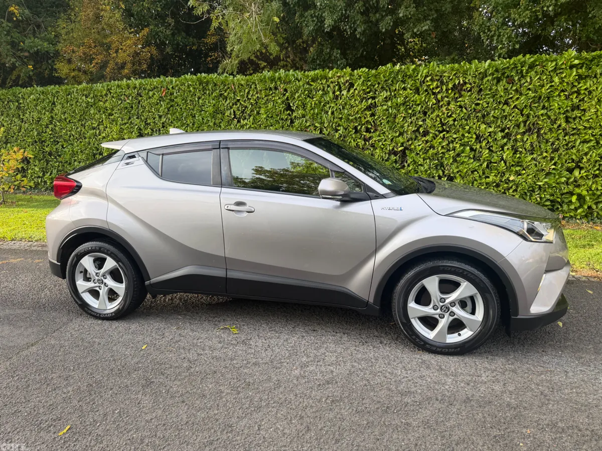 Toyota C-HR SUV, Petrol Hybrid, 2017, Beige