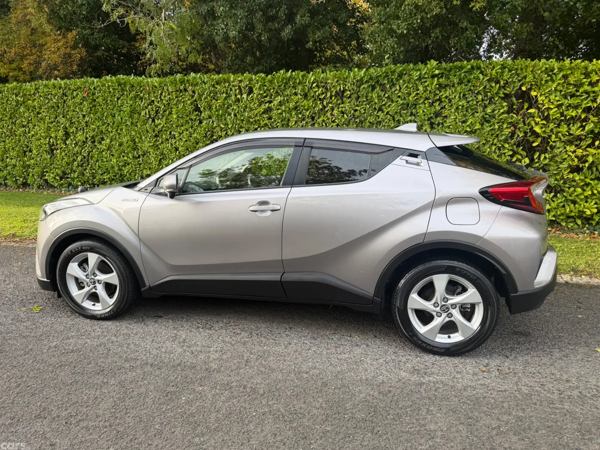 Toyota C-HR SUV, Petrol Hybrid, 2017, Beige