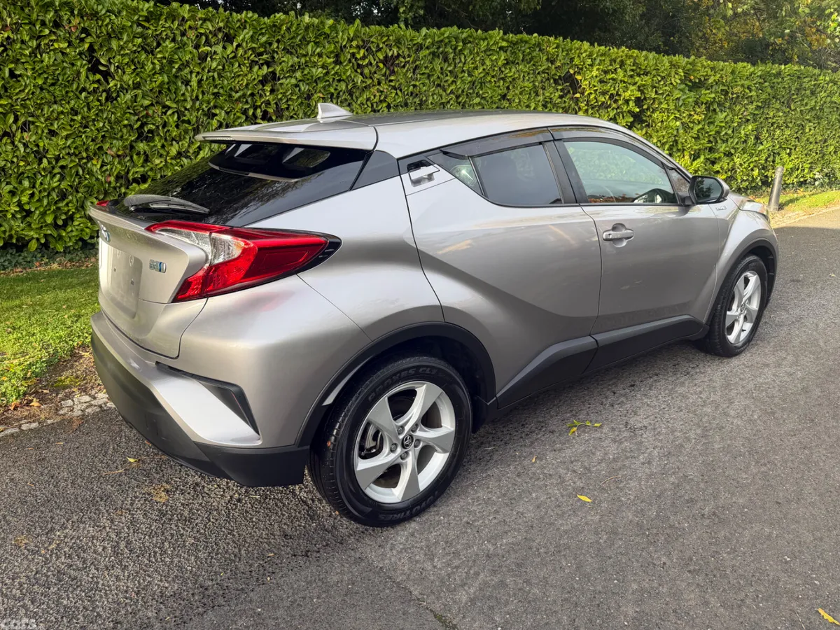 Toyota C-HR SUV, Petrol Hybrid, 2017, Beige