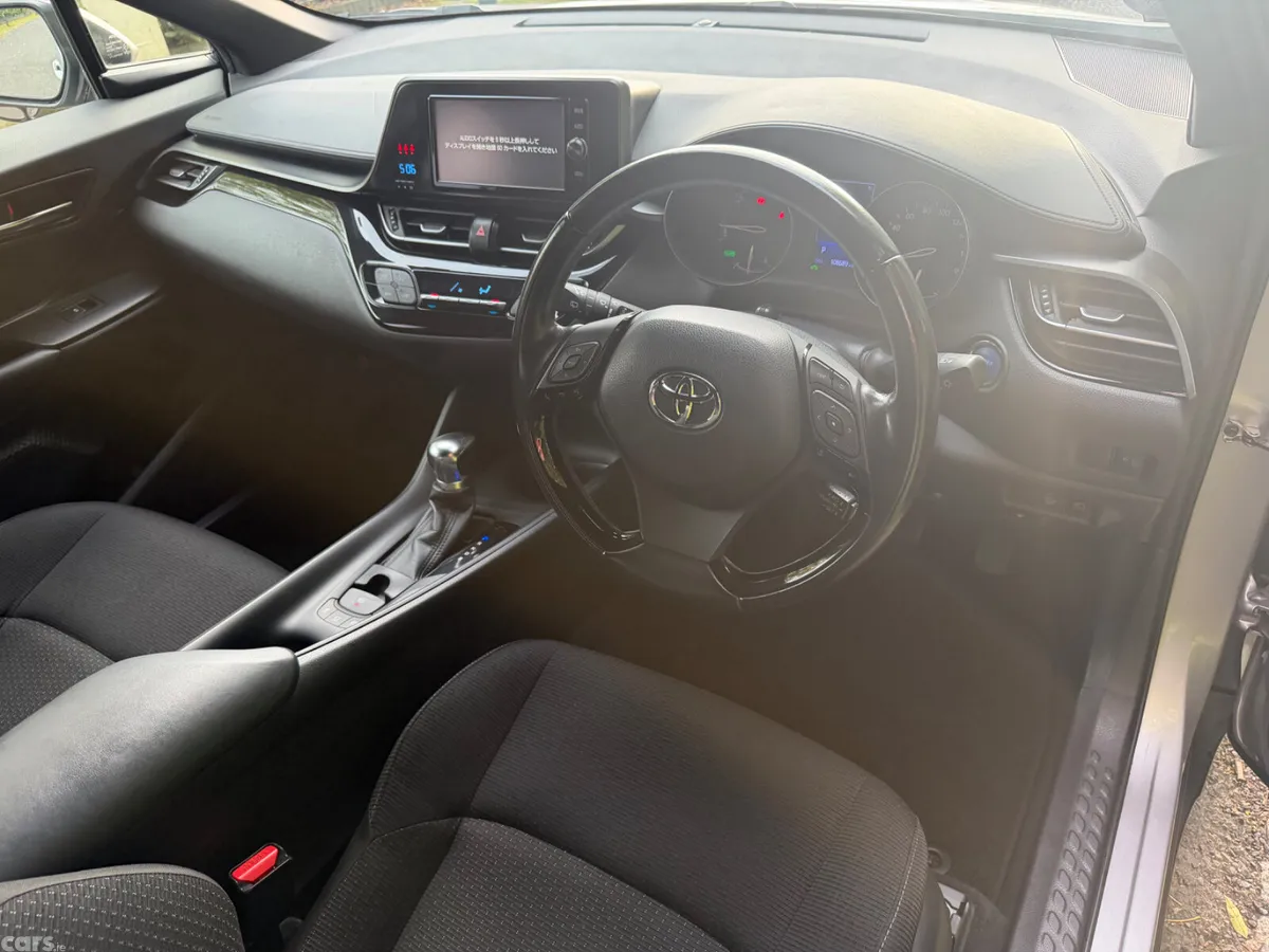 Toyota C-HR SUV, Petrol Hybrid, 2017, Beige