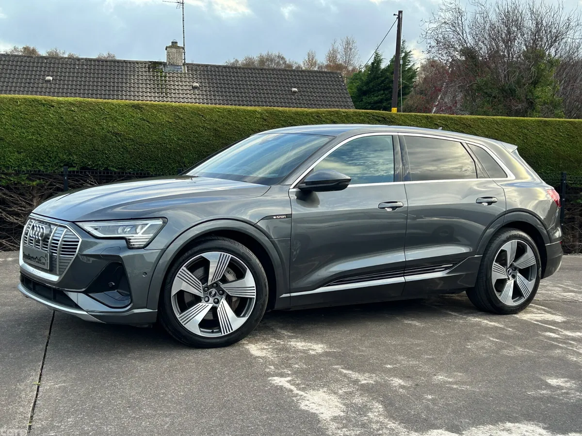 Audi e-tron SUV, Electric, 2021, Grey