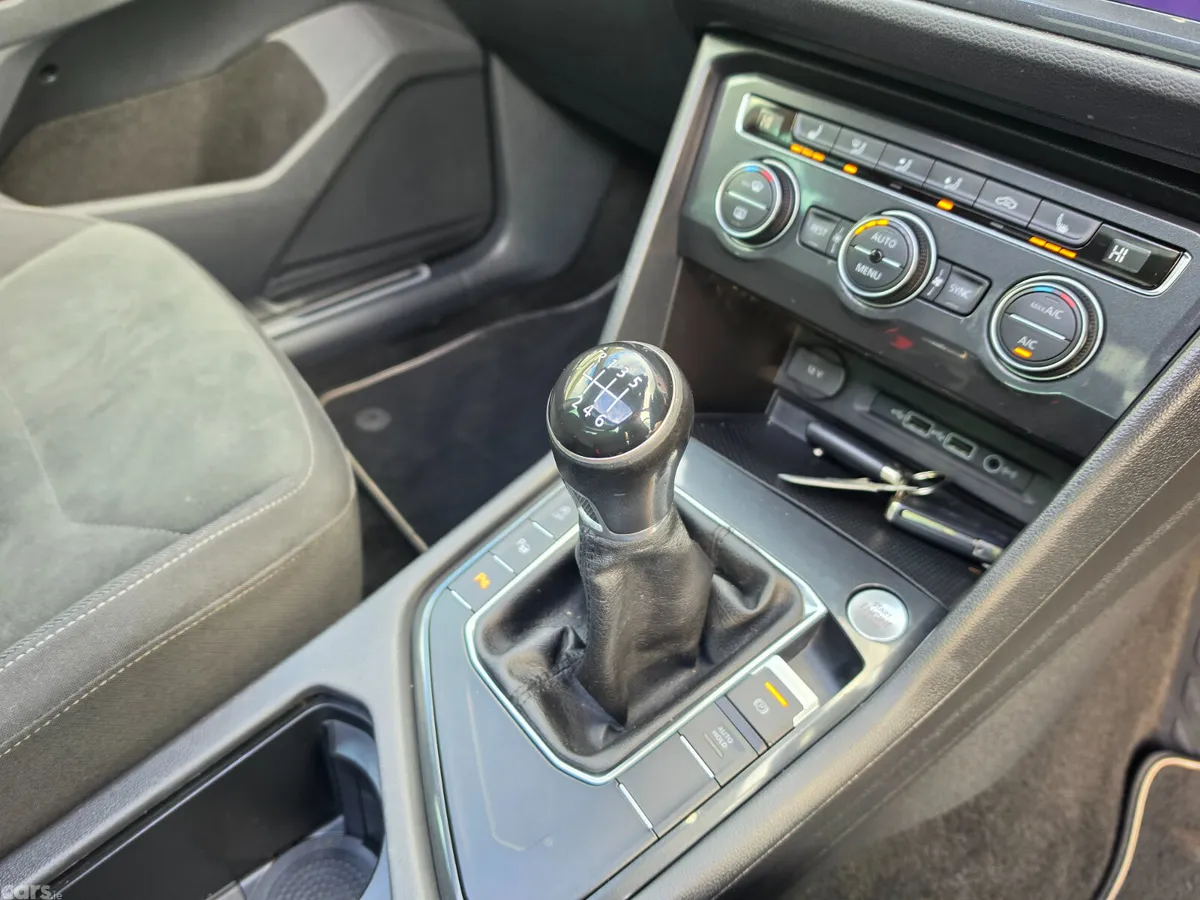 Volkswagen Tiguan SUV, Diesel, 2019, Grey